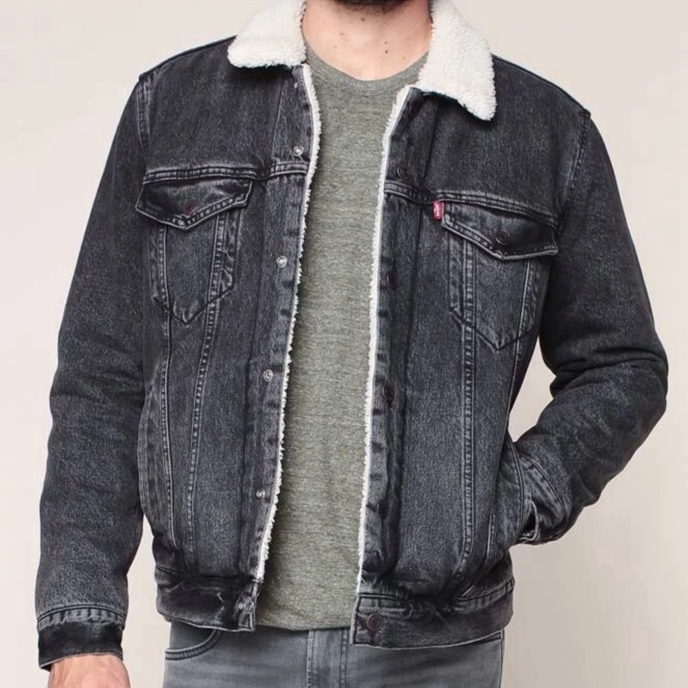 Levi’s Men's Black Denim Jacket with White Sherpa Collar.